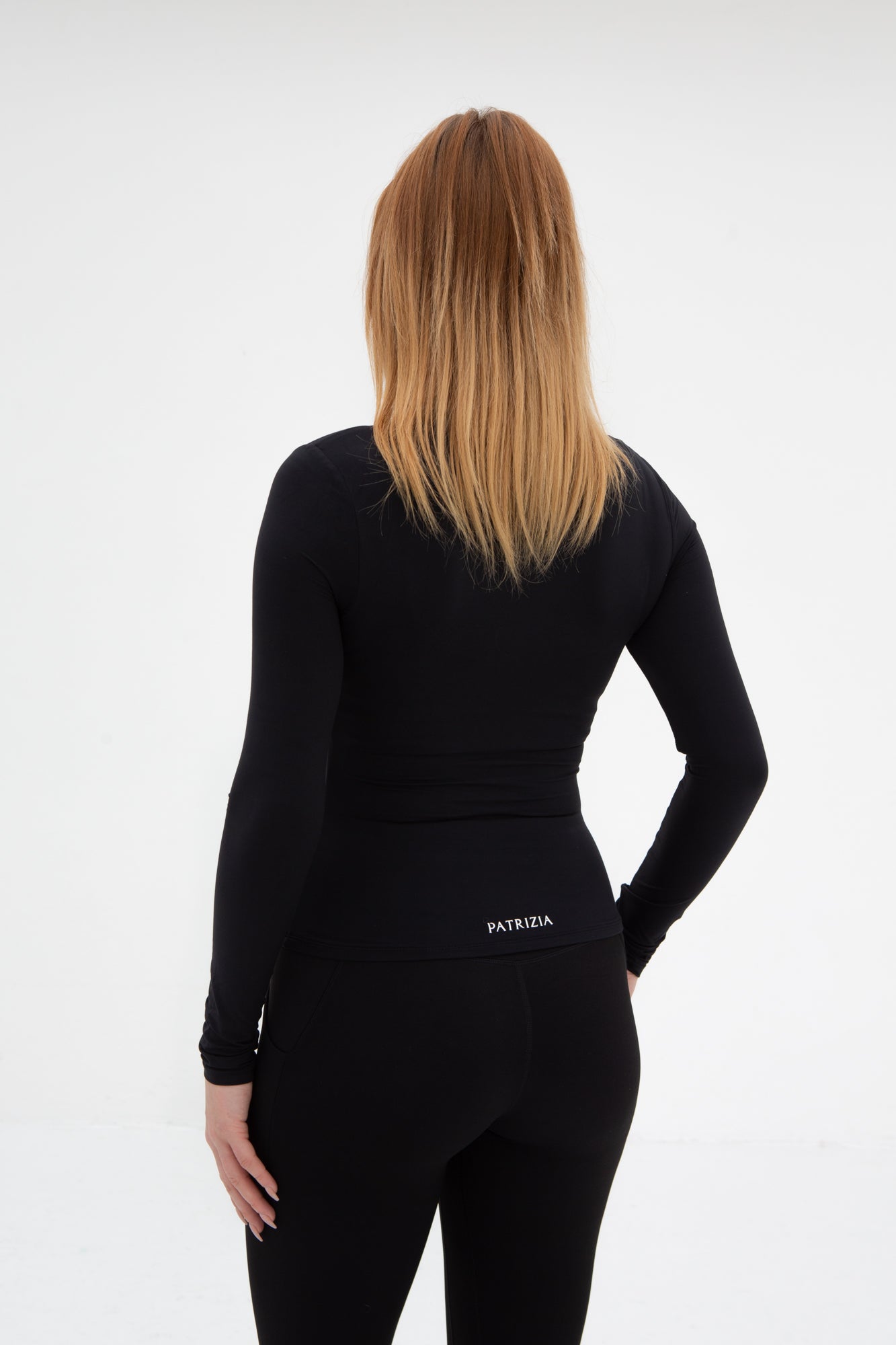 ESSENTIAL Long Sleeve