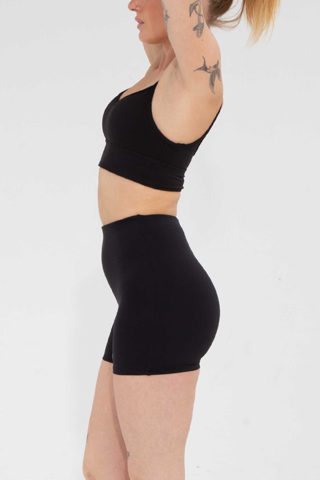 ESSENTIAL Comfort Short