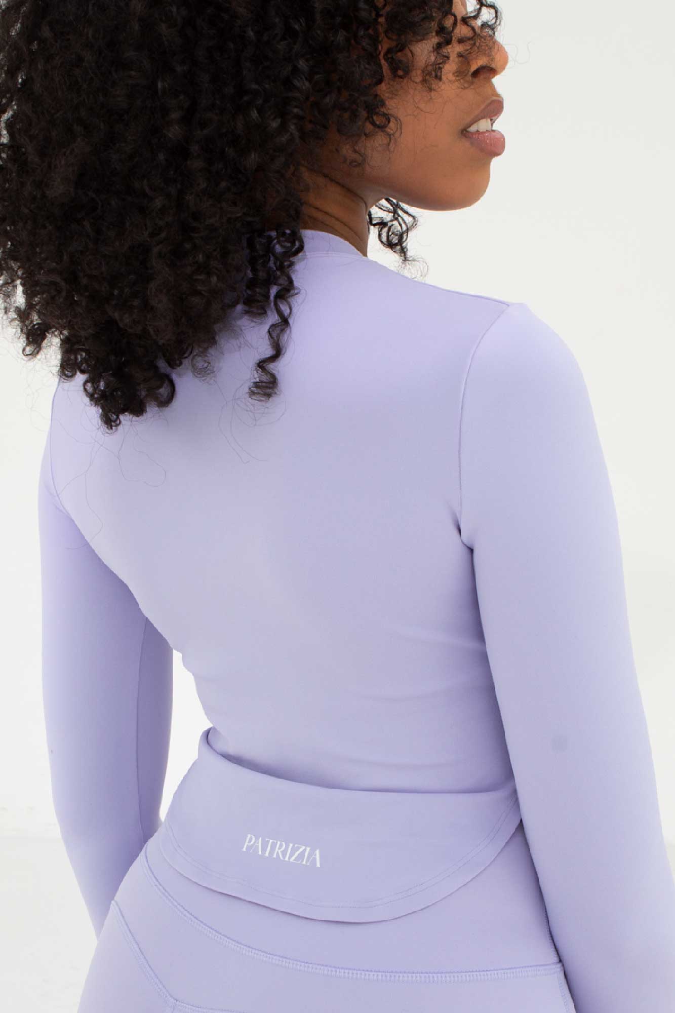 ESSENTIAL Long Sleeve Crop